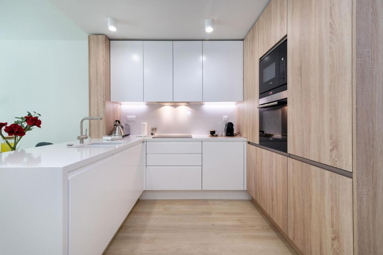 Modern & Stylish Apartment In Av. Da Liberdade By Lovelystay Lissabon Exterior foto